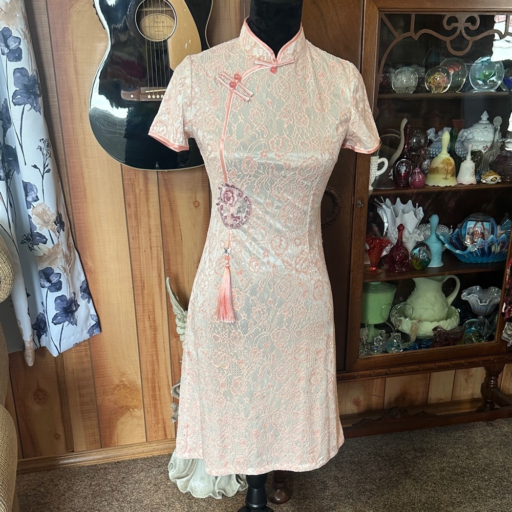 Pink Lace Mandarin Collar Cheongsam Dress